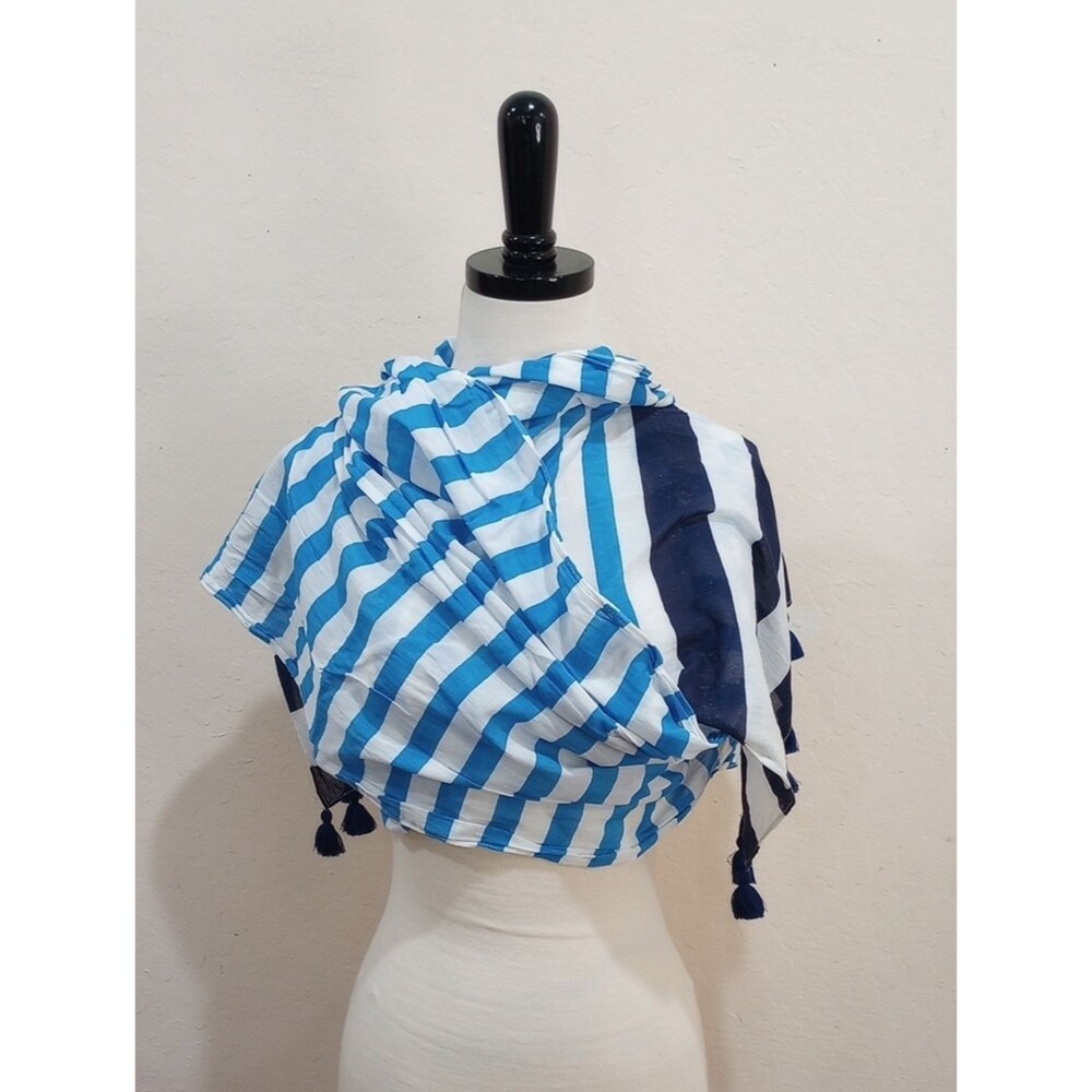 Vineyard Vines Martha's Vineyard Blue & White Stripe Scarf With Tassels 76 x 24
